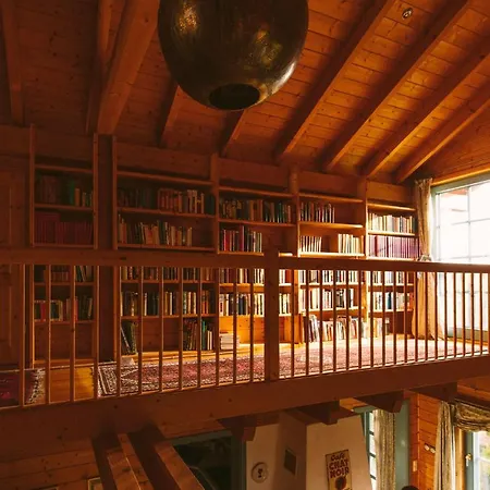 Chalet Malerisches Holzhaus 