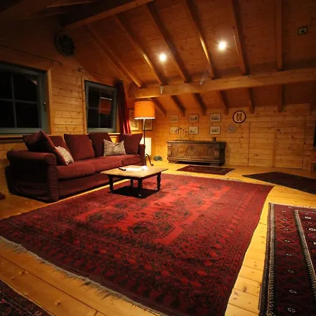 Horská chata Malerisches Holzhaus 