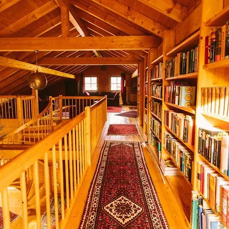 Malerisches Holzhaus 