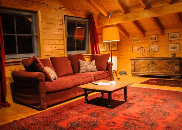 Malerisches Holzhaus 