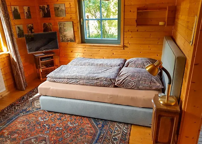 Malerisches Holzhaus 