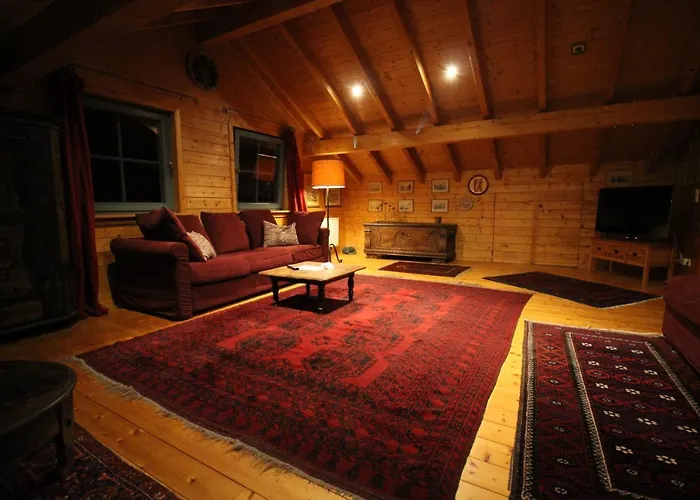 Dağ evi Malerisches Holzhaus 