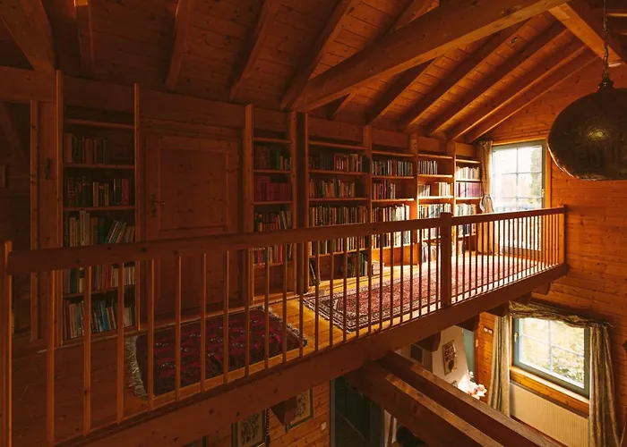 Malerisches Holzhaus 